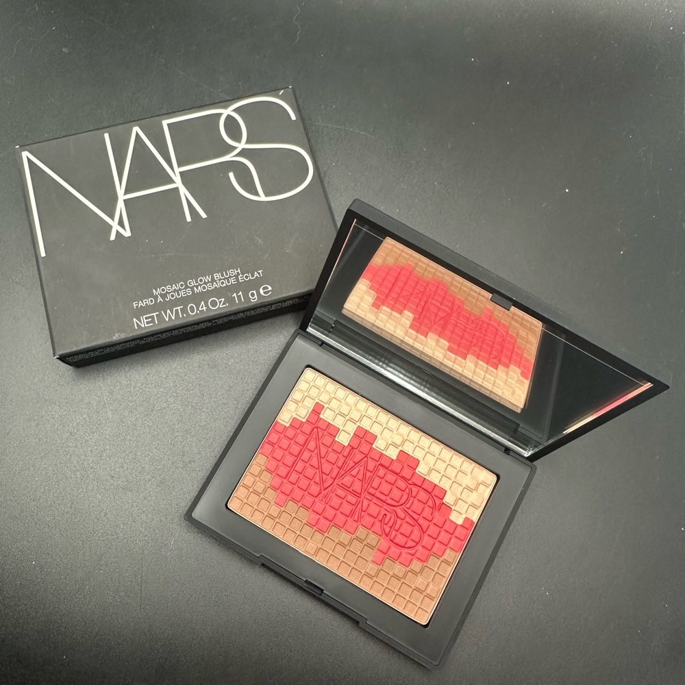NARS Mosaic Glow Blush Palette in Fireclay 0120 New in Box